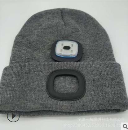 Unisex LED Knitted Beanie